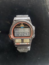 Orologio digitale vintage usato  Spedire a Italy