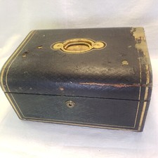 Antiga caixa de joias vitoriana de couro preto - interior de veludo roxo real comprar usado  Enviando para Brazil