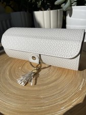Vlando white jewellery for sale  RAMSGATE