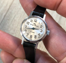 Ancienne montre femme d'occasion  Ham
