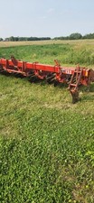 International 133 row for sale  Browning