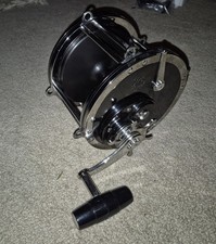 Molinete de pesca Penn Senator 14/0 grande jogo, usado comprar usado Molinete de pesca Penn Senator 14/0 grande jogo, usado comprar usado  Enviando para Brazil