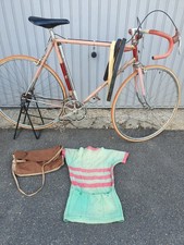 Vélo ancien vintage d'occasion  Saint-Pierre-du-Perray