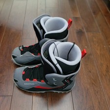 Salomon symbio snowboard for sale  Auburn