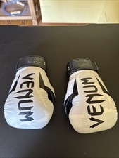 Guantoni boxe venum usato  Campobasso