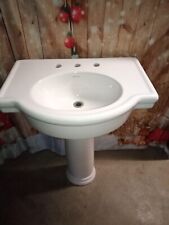 White pedestal sink for sale  Bowling Green