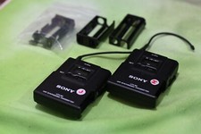 TRANSMISSOR SINTETIZADO SONY UTX-B2 UHF alcance 566.125-589.875 MHz comprar usado  Enviando para Brazil