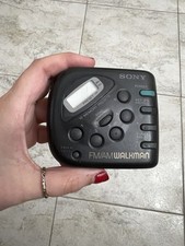 Radio walkman portatile usato  Rosignano Marittimo