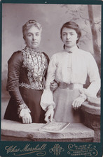 FOTO DE GABINETE RETRATO DE DUAS MULHERES POR CHAS MARSHALL, HAMMERSMITH comprar usado  Enviando para Brazil