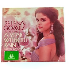 Usado, Selena Gomez & The Scene - Um Ano Sem Chuva - Edição Deluxe - CD/DVD  comprar usado Usado, Selena Gomez & The Scene - Um Ano Sem Chuva - Edição Deluxe - CD/DVD  comprar usado  Enviando para Brazil