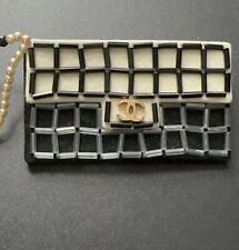 Chanel 02A Broche Negro Blanco Clásico Atemporal Solapa Bolso Motivo Y2K Hecho en Francia segunda mano  Embacar hacia Mexico
