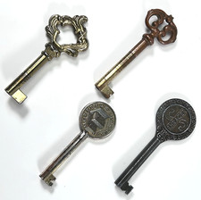 Vintage keys hollow for sale  CHELTENHAM
