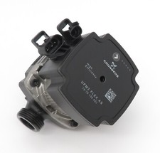 Grundfos upm3 flex usato  Spedire a Italy