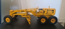 Caterpillar no.12 grader d'occasion  Hégenheim
