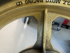 Cerchioni kawasaki 900 usato Cerchioni kawasaki 900 usato  Castell Arquato