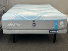 Tempurpedic activebreeze mediu for sale  Round Rock