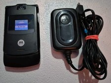 Celular flip Motorola RAZR V3 Alltel preto V3 com carregador comprar usado  Enviando para Brazil