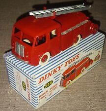 Dinky toys 32e d'occasion  Aigre