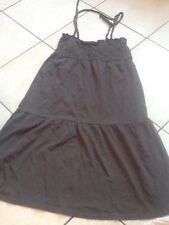 Robe verte kaki d'occasion  Argenteuil