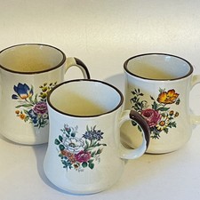 Vtg floral mugs for sale  PUDSEY