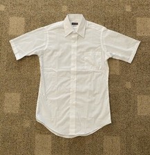 Van heusen wrinkle for sale  Milton