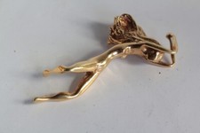 Pendentif design femme d'occasion  Seyssel