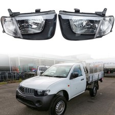Par de Lâmpada de Farol Lateral Esquerda+Direita para Mitsubishi Trion L200 MN ML 2006-2009 comprar usado  Enviando para Brazil