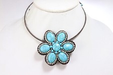 Usado, Colar com fio de memória de flor turquesa Howlite tingido de macramê comprar usado  Enviando para Brazil