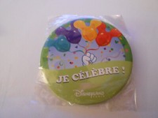 Badge button disney d'occasion  Lagny-sur-Marne