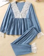 Romantischer schlafanzug loung gebraucht kaufen Romantischer schlafanzug loung gebraucht kaufen  Münster-Sarmsheim