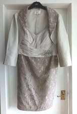 Ladies wedding outfit for sale  CHEPSTOW