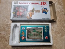Jogo Nintendo Game & Watch EM CAIXA - DONKEY KONG Jr. - 15244599 *INC 2 NEW BATT* comprar usado  Enviando para Brazil