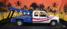 Carro modelo construído Chevrolet Silverado Hd3500 8.1 caminhão de reboque anos 90 vermelho branco azul em escala 1/25 comprar usado  Enviando para Brazil