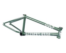 Quadro BMX Cult Heavens Gate novo na caixa verde oliva *sem freio* Ver descrição 20,75" comprar usado Quadro BMX Cult Heavens Gate novo na caixa verde oliva *sem freio* Ver descrição 20,75" comprar usado  Enviando para Brazil