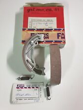 Front brake shoes d'occasion  Expédié en Belgium