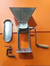 Spremitore grattugia banco usato Spremitore grattugia banco usato  Lagonegro