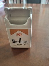 Posacenere marlboro light usato  Bari