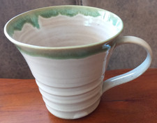 Tasse handgetöpfert graugrün gebraucht kaufen  Arnsberg