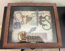 Disney Dave Avanzino 2006 Piratas do Caribe letras ícones caixa de sombra RARO, usado comprar usado Disney Dave Avanzino 2006 Piratas do Caribe letras ícones caixa de sombra RARO, usado comprar usado  Enviando para Brazil