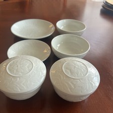 Set pieces oriental for sale  Spring