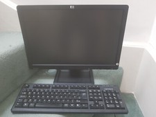 Le1901w widescreen lcd for sale  LONDON