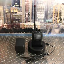 Rádio analógico bidirecional 16 canais Motorola/Vertex VX-261-G6-5 UHF COMPLETO! comprar usado Rádio analógico bidirecional 16 canais Motorola/Vertex VX-261-G6-5 UHF COMPLETO! comprar usado  Enviando para Brazil