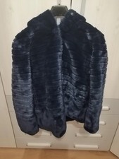 Giaccone ecopelliccia usato  Lambrugo