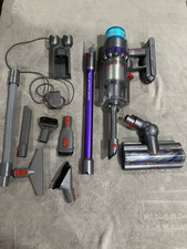 Aspirateur fil dyson d'occasion  Tours-