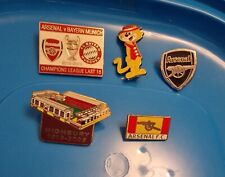 Arsenal badges for sale  PONTYPRIDD