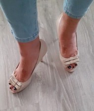 Scarpe donna beige usato  Varese