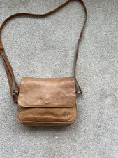 Gigi light brown for sale  READING