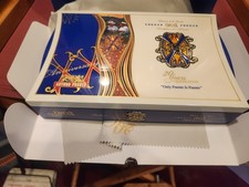 Scatola sigari opus usato Scatola sigari opus usato  Spedire a Italy