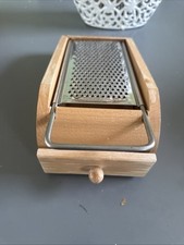 Ralador de queijo vintage primitivo de bancada caixa de madeira com gaveta comprar usado  Enviando para Brazil