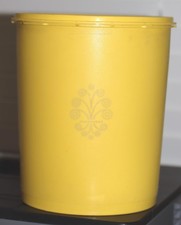 Vintage large yellow for sale  Canfield